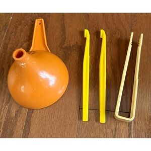 Lot of 4 VTG Tupperware Gadgets 2 Citrus Peelers Toast Tongs Large Funnel
